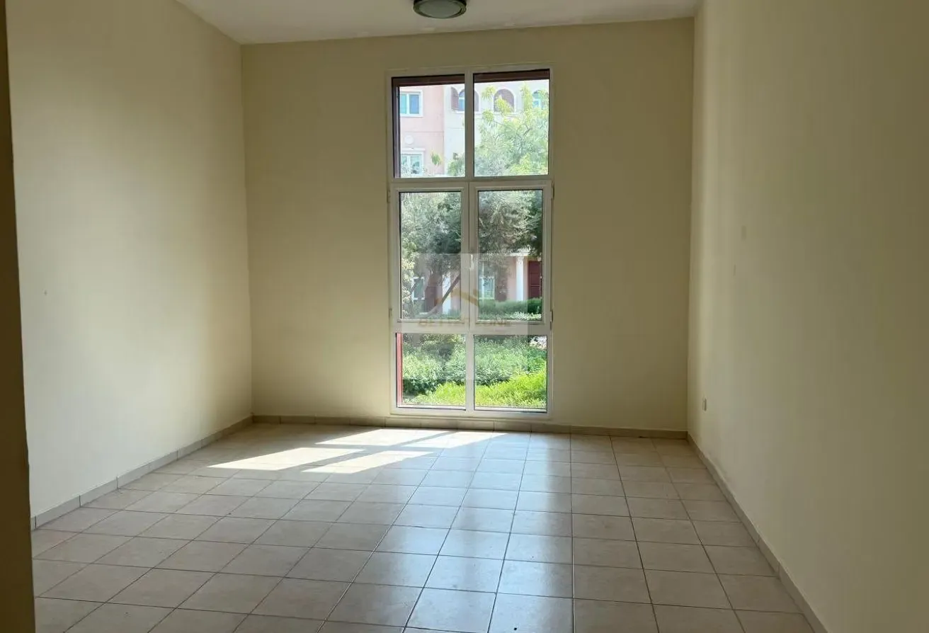 Studio Apartment in Discovery Gardens with Balcony