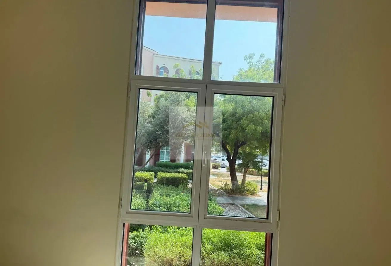 Studio Apartment in Discovery Gardens with Balcony