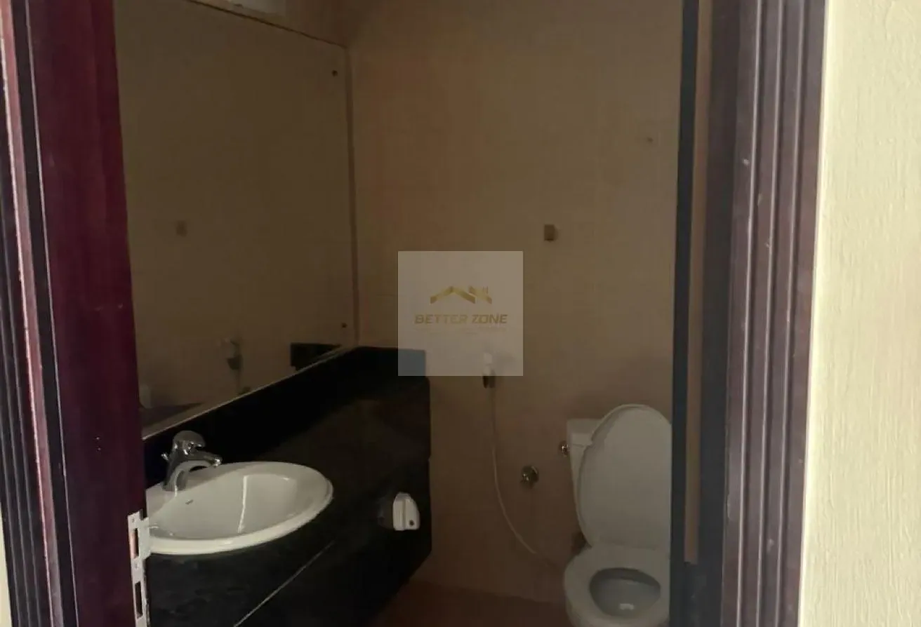 Studio Apartment in Discovery Gardens with Balcony
