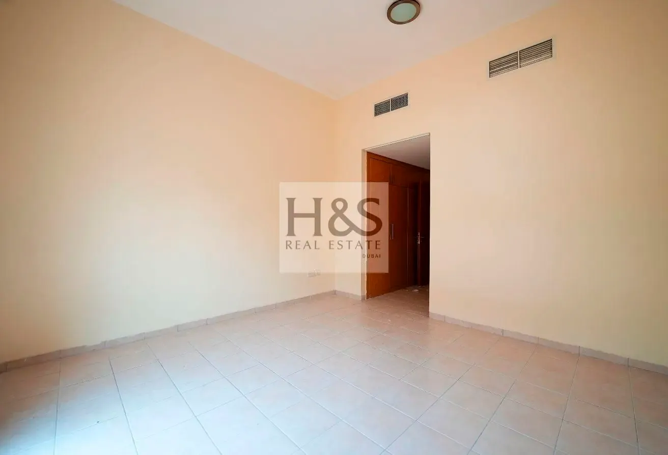Spacious 2 BR +Maid |Stylish interiors|Bright-Airy