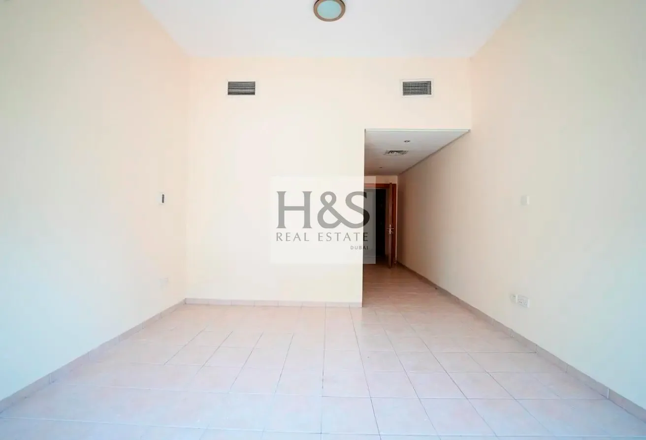 Spacious 2 BR +Maid |Stylish interiors|Bright-Airy