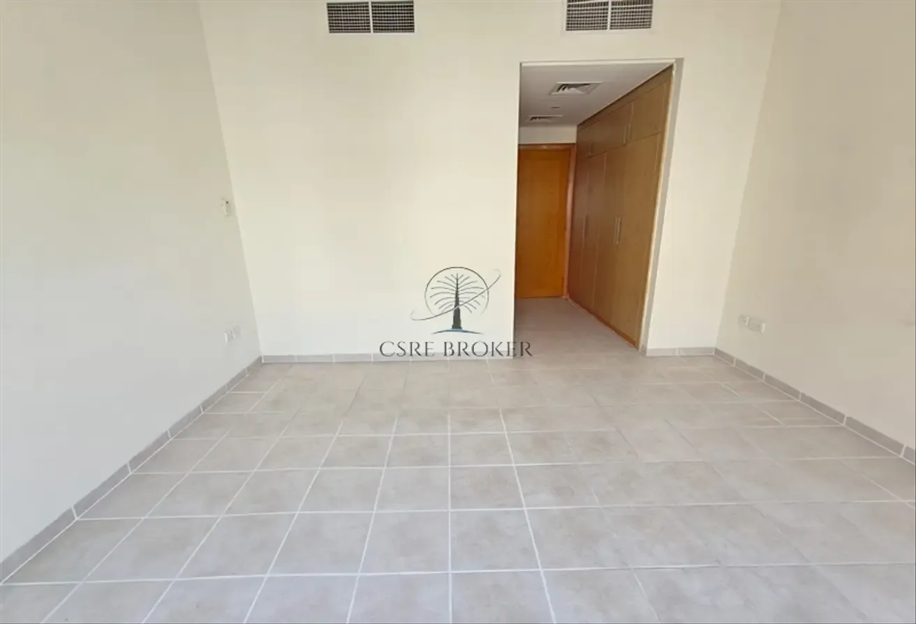 Unfurnished | With Balcony | Ready to move in