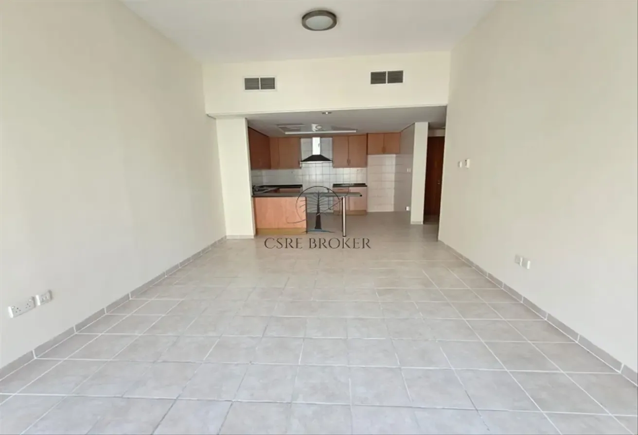 Unfurnished | With Balcony | Ready to move in