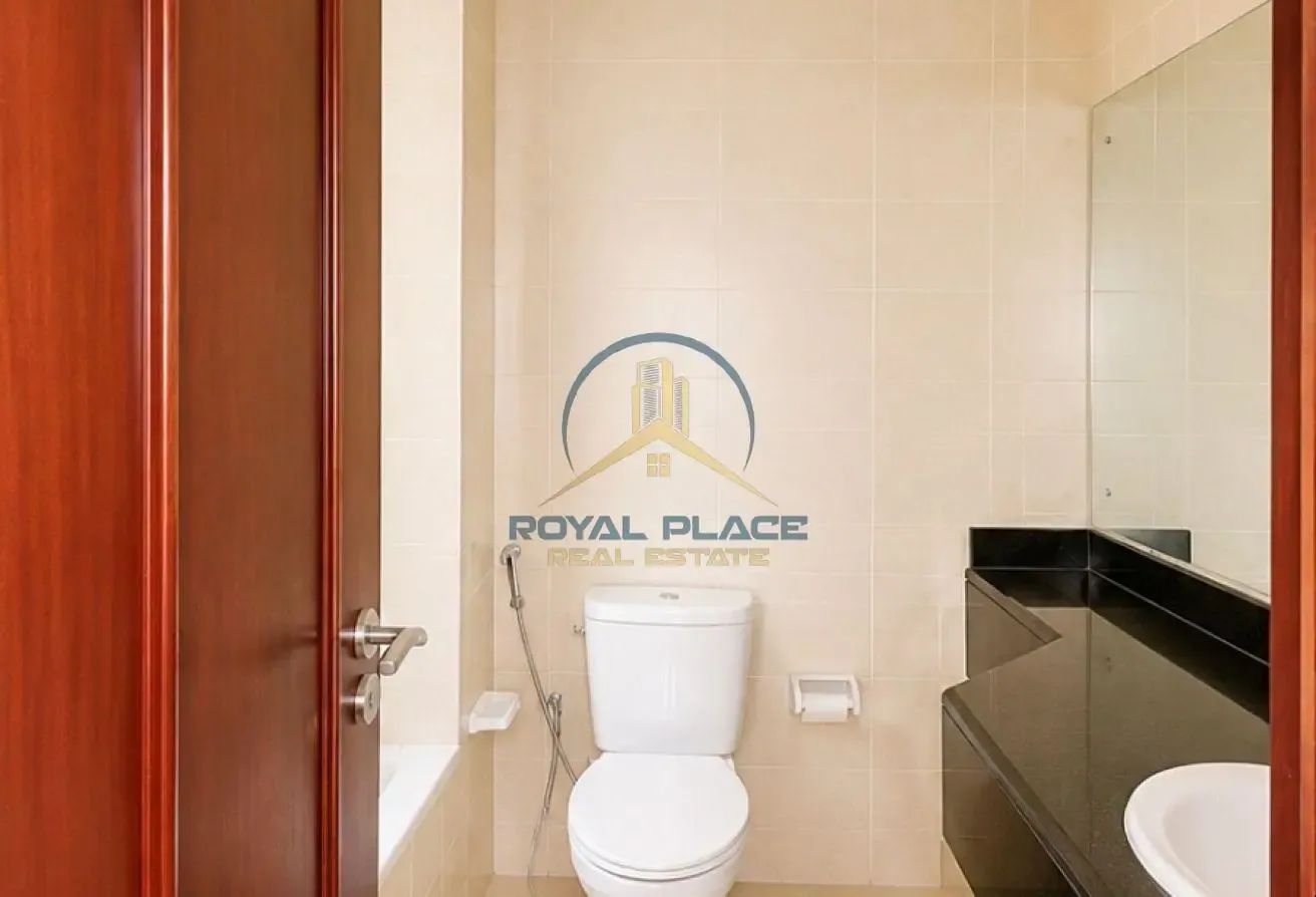 1BHK | vacant | spacious | close to metro