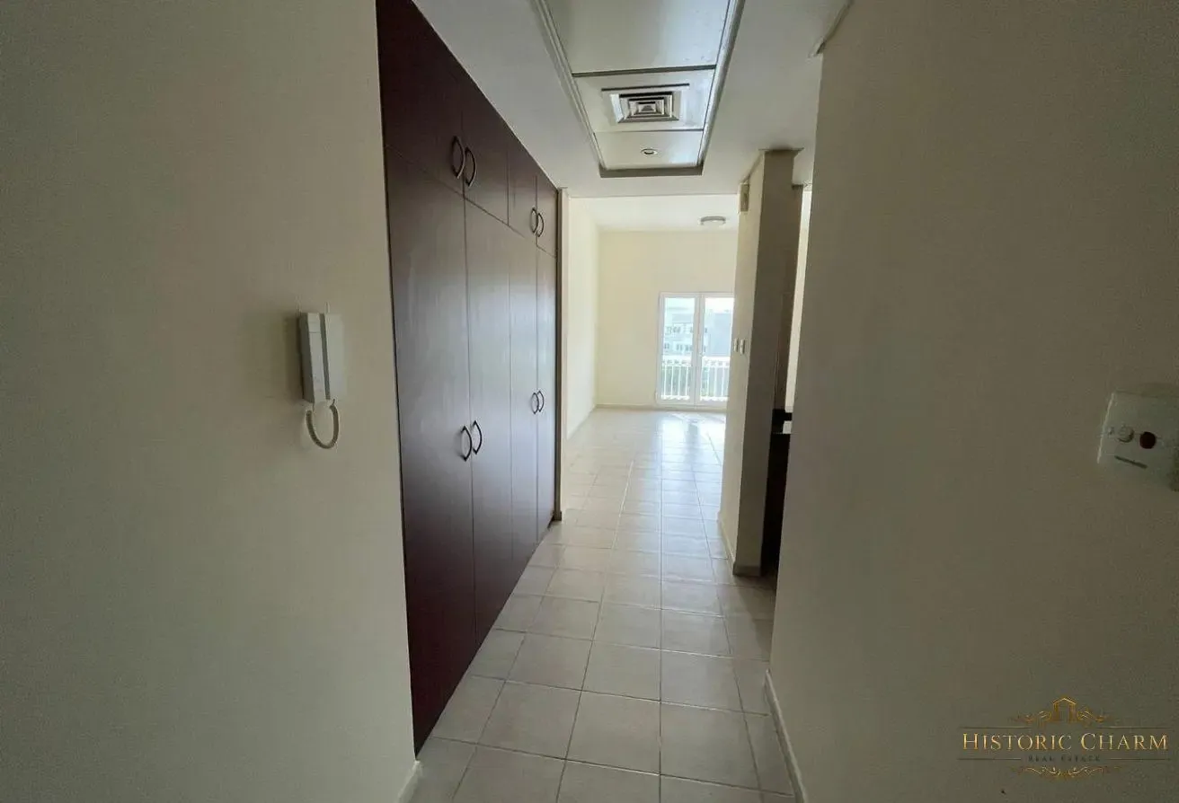 Studio Apartment | Near Metro Station | Balcony