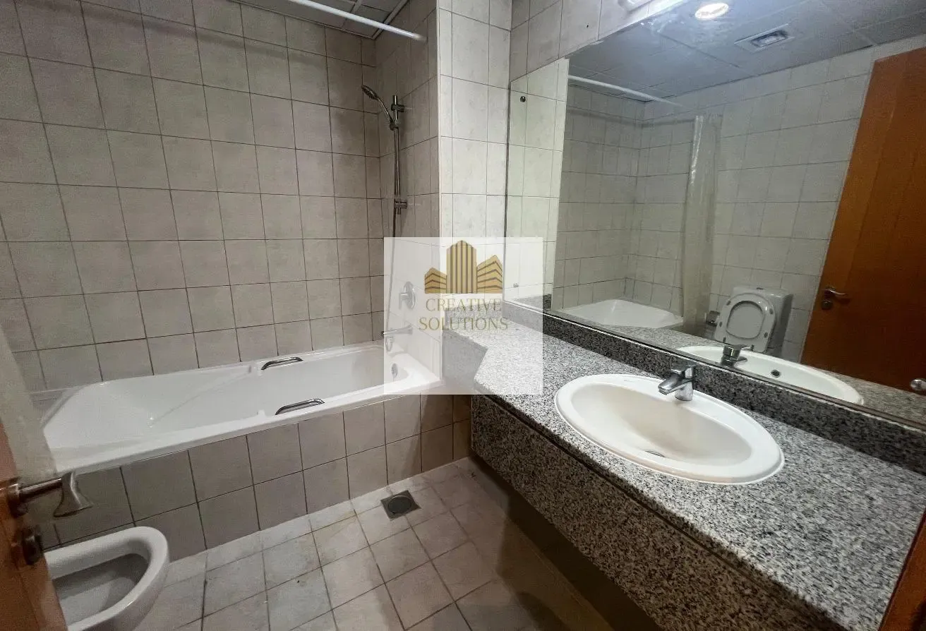 ONE BEDROOM| HUGE LAYOUT| WITH BALCONY| FAMILY|MET