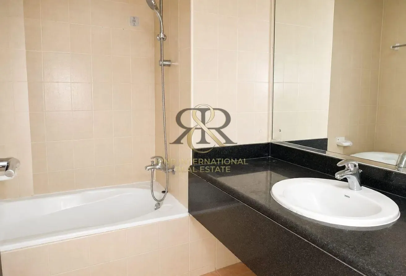 Large 1BR + Store Room | Near Metro