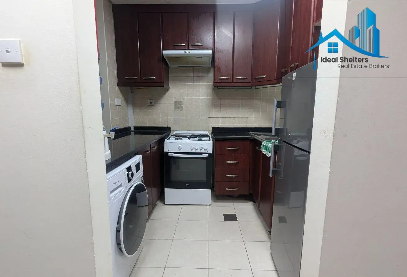 Spacious Studio - Furnished Unit - Near Metro
