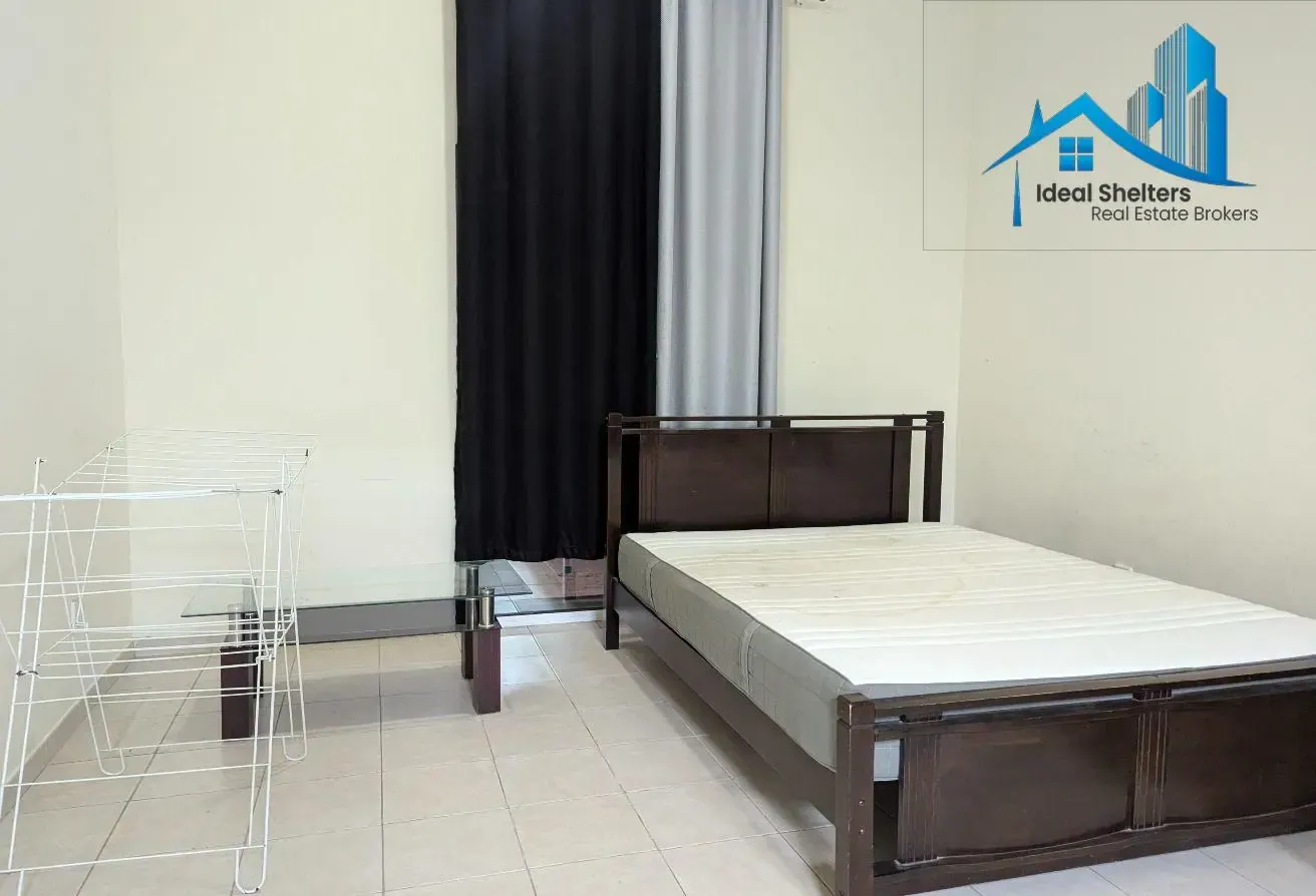 Spacious Studio - Furnished Unit - Near Metro