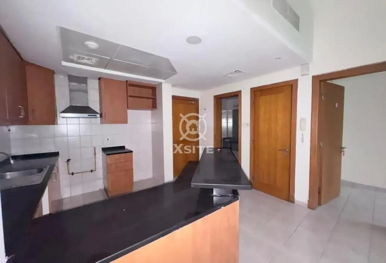 Unfurnished 1 BR | Homely Unit | Community View