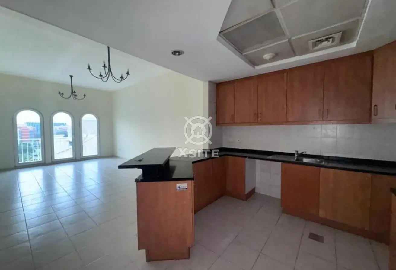 Unfurnished 1 BR | Homely Unit | Community View