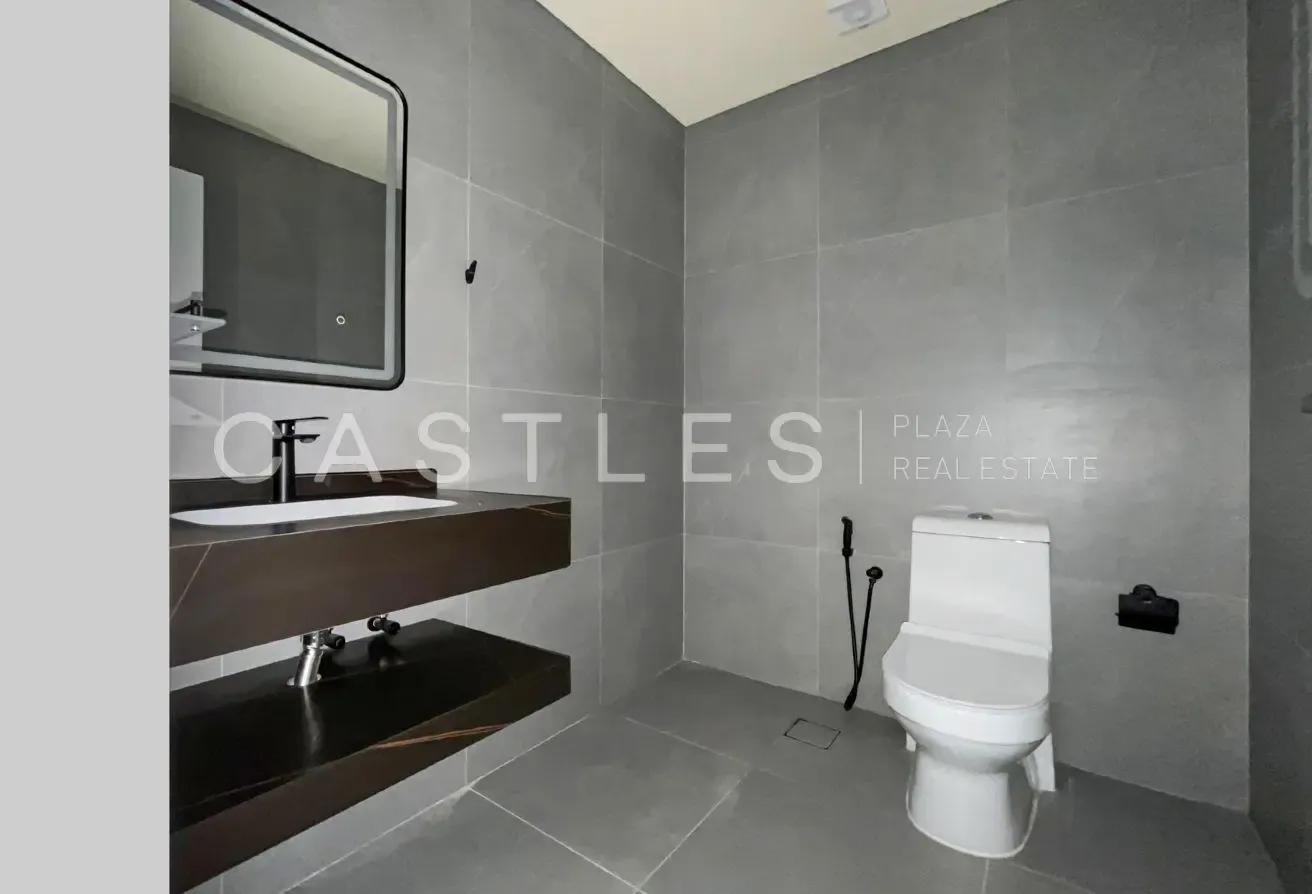 1 Bedroom | Vacant | Near Market | Fully Upgraded