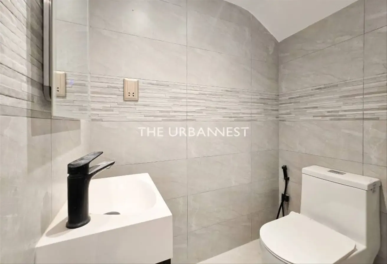 Fully Renovated | Modern Finishing | Vacant