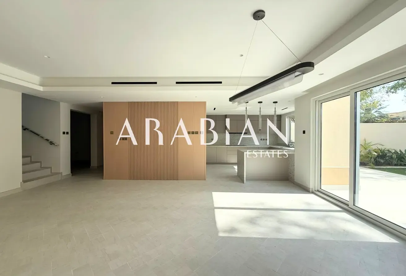 Newly Renovated | Extended | Close to Pool and Park