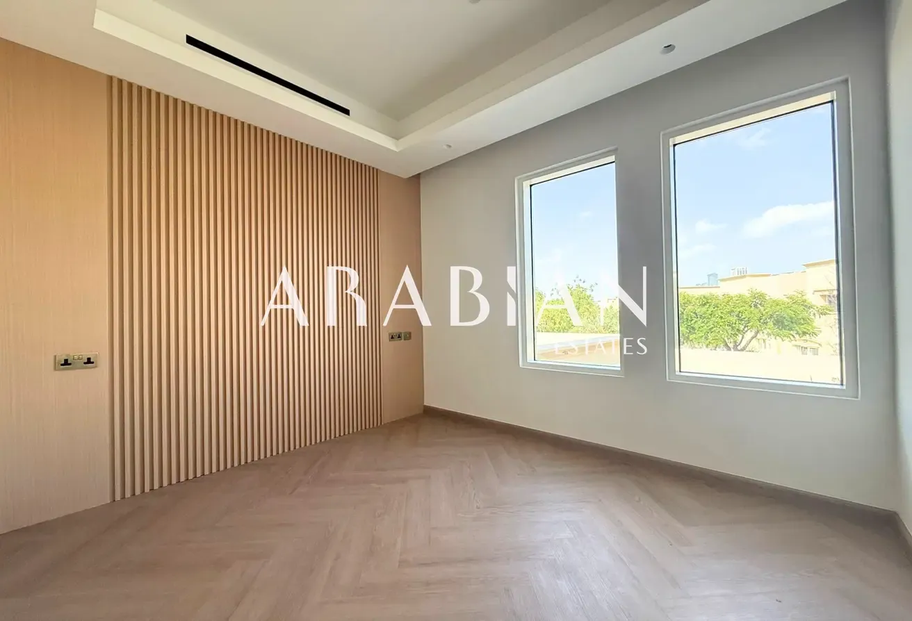 Newly Renovated | Extended | Close to Pool and Park
