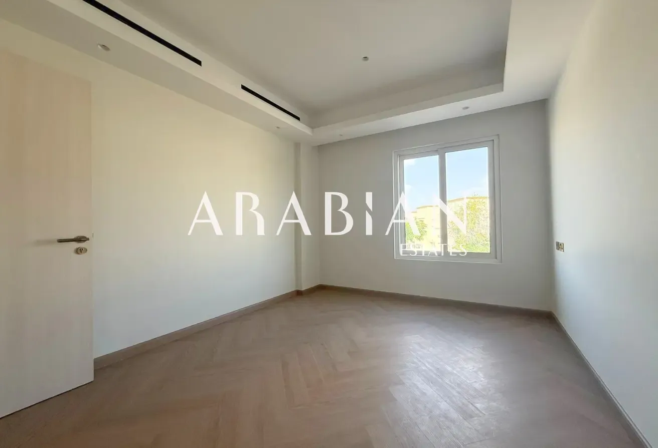 Newly Renovated | Extended | Close to Pool and Park