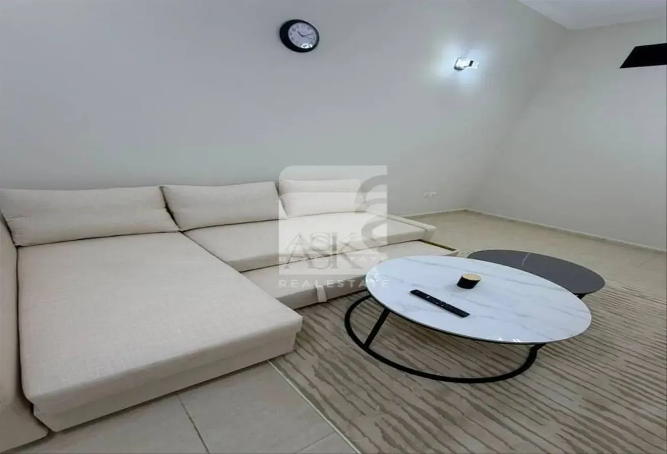Fully Renovated | Brand-New Premium Furniture | Siemens Kitchen