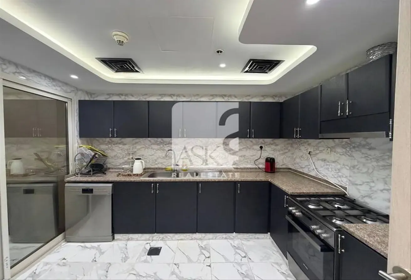 Fully Renovated | Brand-New Premium Furniture | Siemens Kitchen