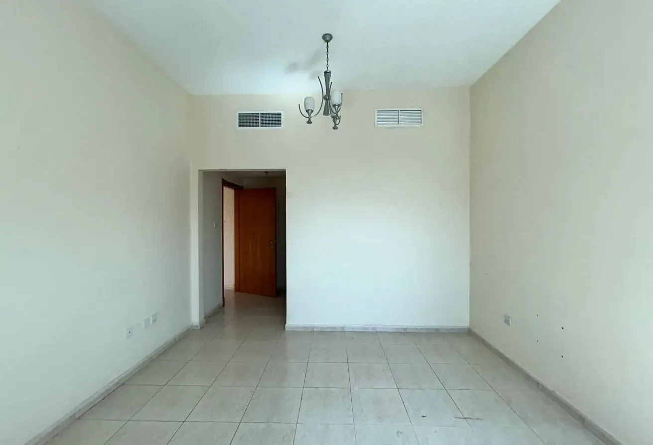 Well Maintained l Axis 2 l With Balcony l 1 BR Apt