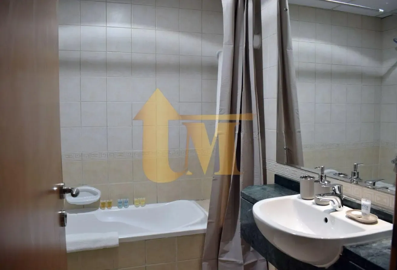 LUXURY SPACIOUS | FULLY FURNISHED | CLOSE KITCHEN