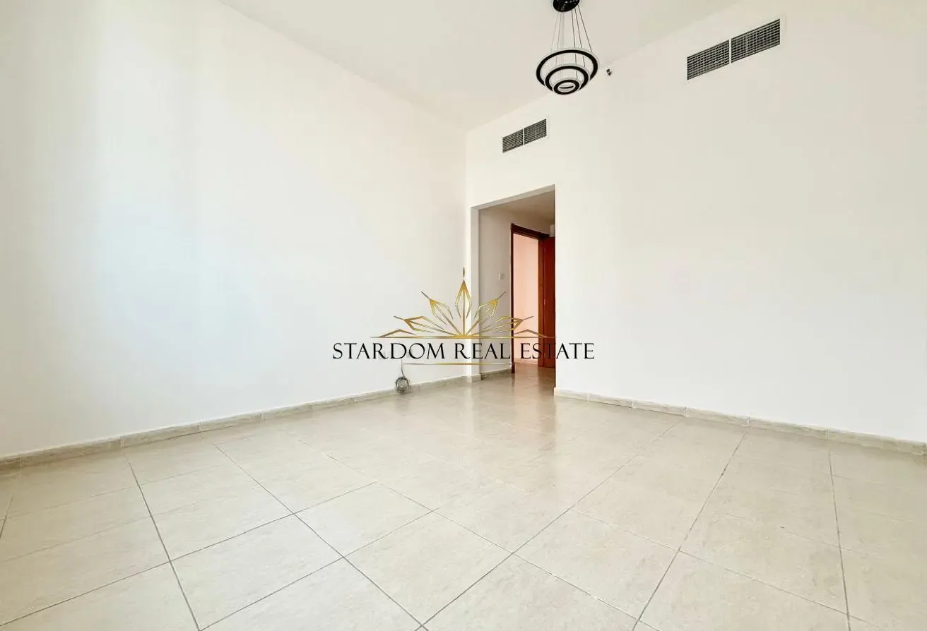 1 BEDROOM | SWIMMING POOL VIEW | VACANT