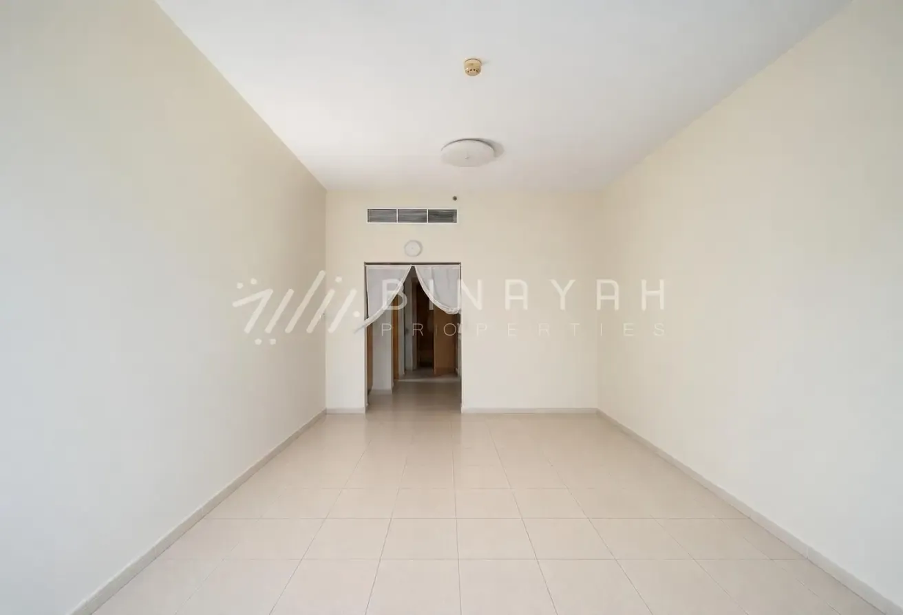 Spacious 1BR | Well Maintained | Vacant
