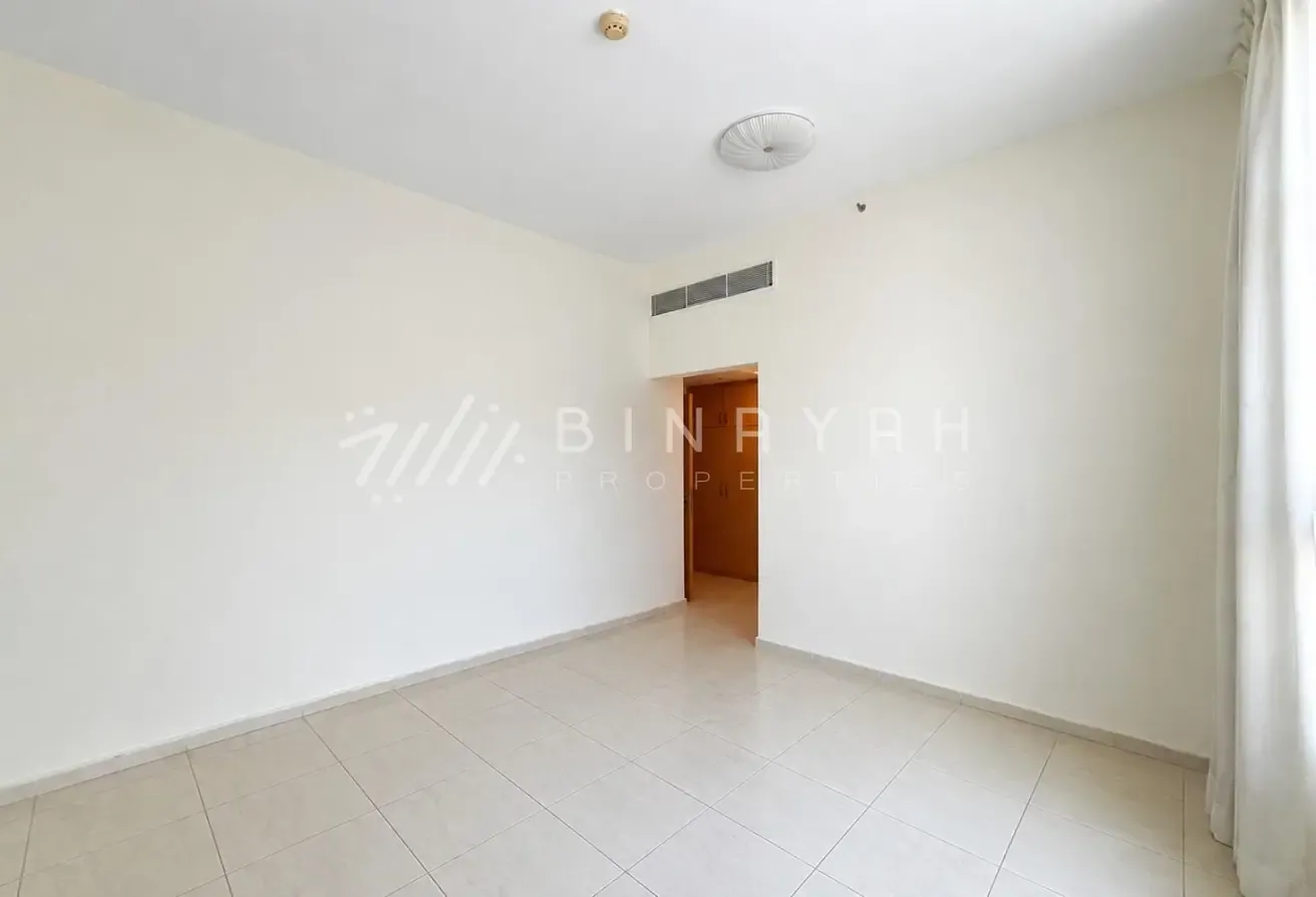 Spacious 1BR | Well Maintained | Vacant