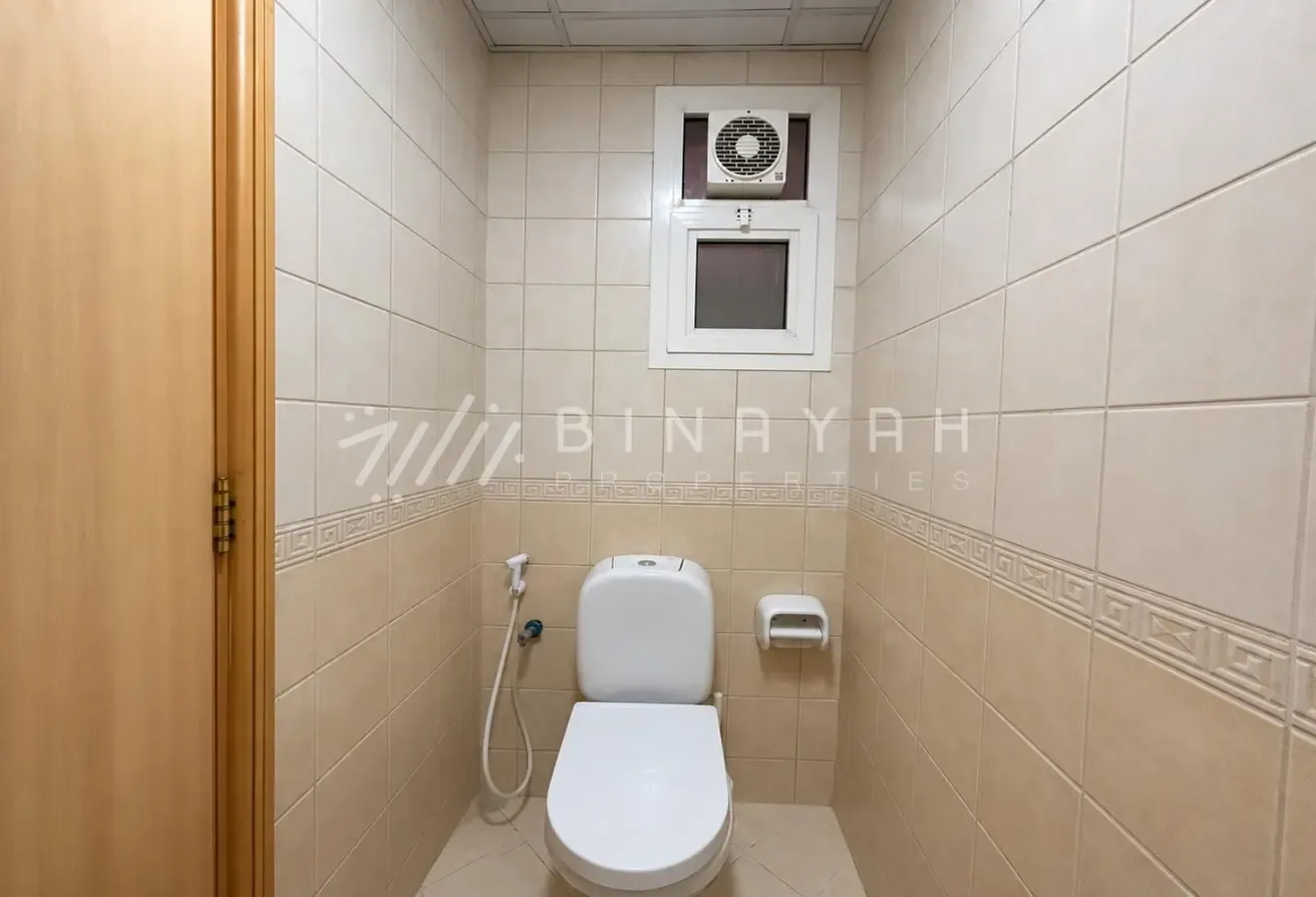 Spacious 1BR | Well Maintained | Vacant