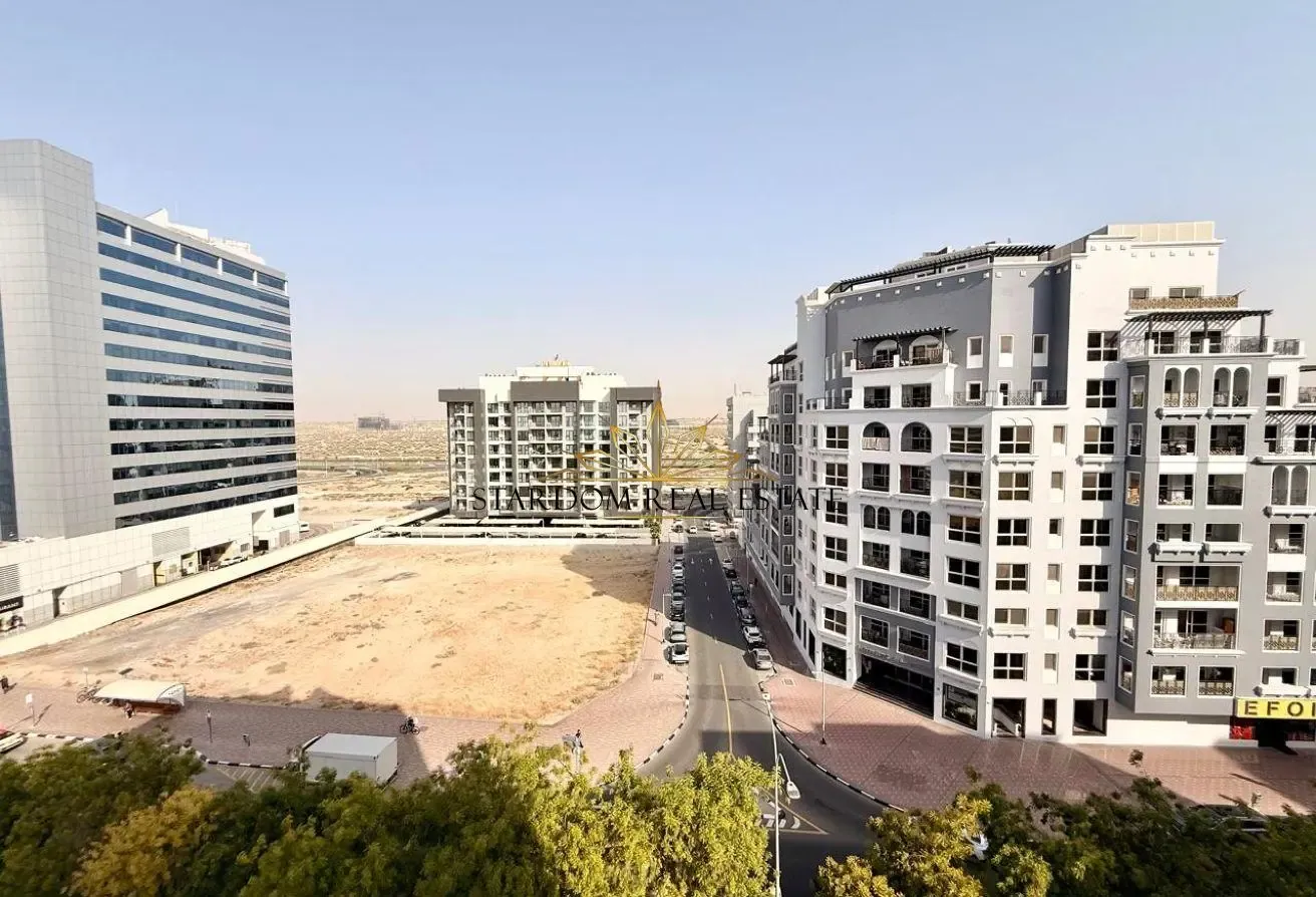 FULLY UPGRADED | FURNISHED | ROAD VIEW