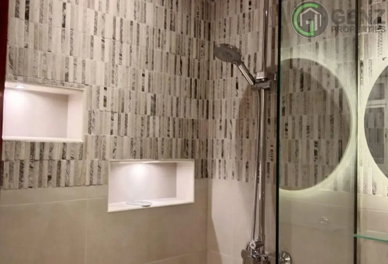 Upgraded Apartment for rent in Axis Residence 4,