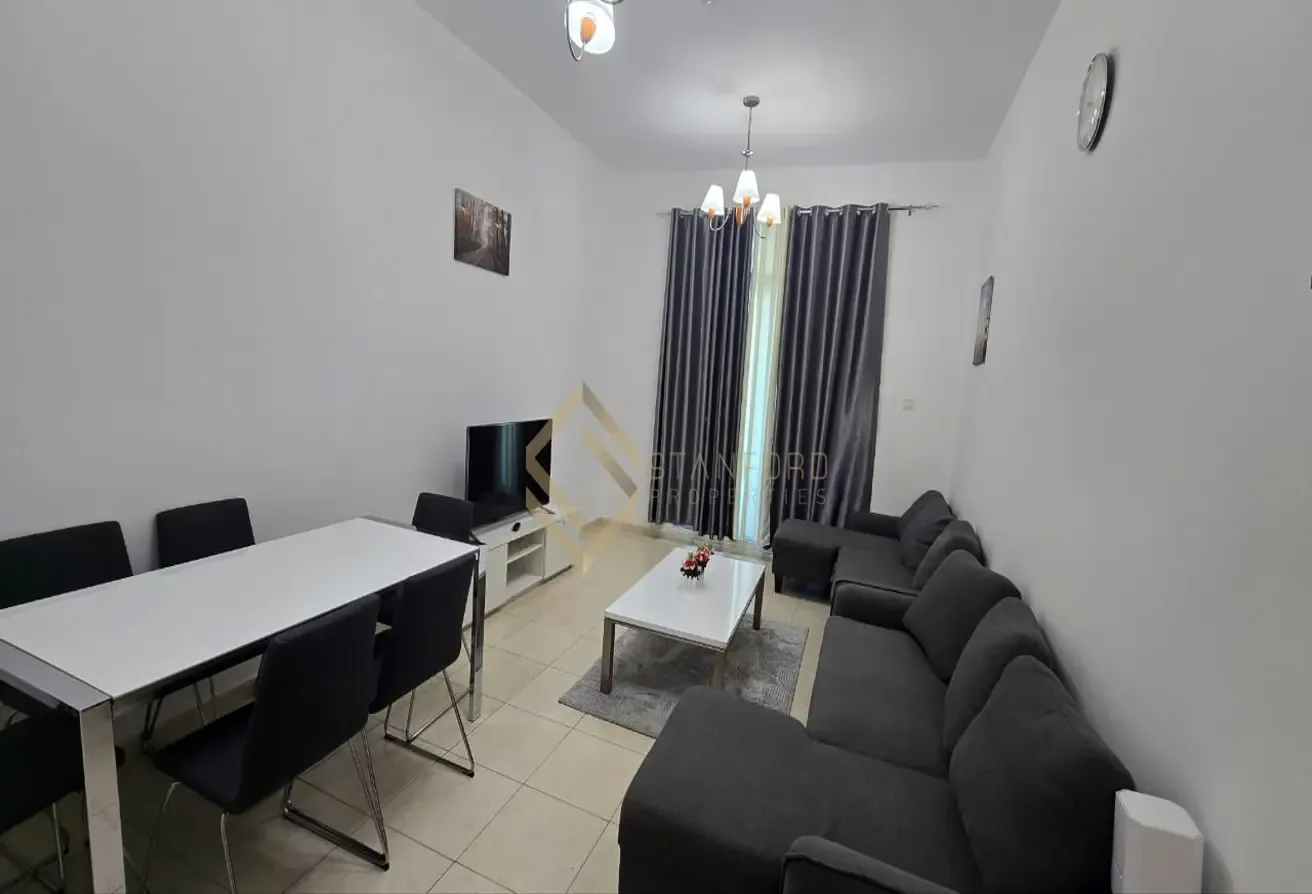 1Bed | 2 Baths | Balcony | Axis Residence