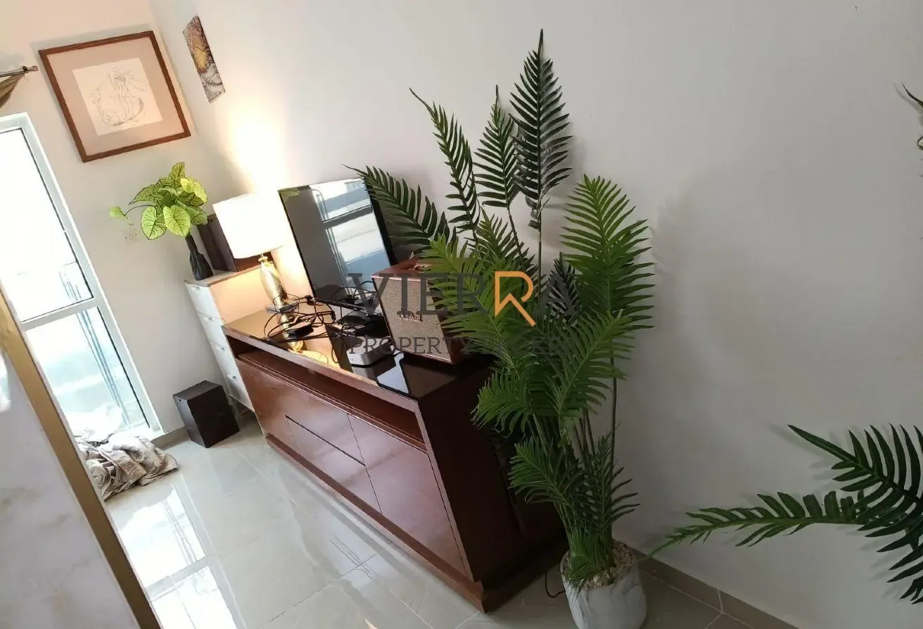 Fully Furnished | Near Souq Extra | Renovated Unit
