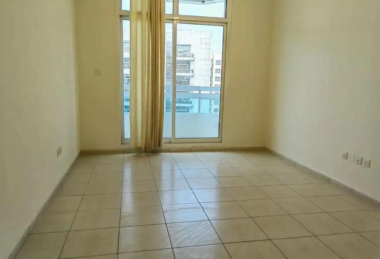 1 Bedroom | Balcony | Closed Kitchen | Pool | DSO