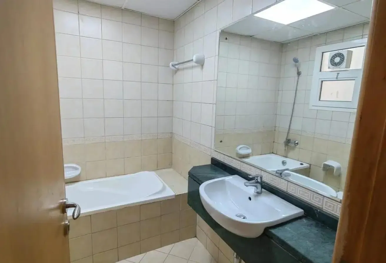 1 Bedroom | Balcony | Closed Kitchen | Pool | DSO