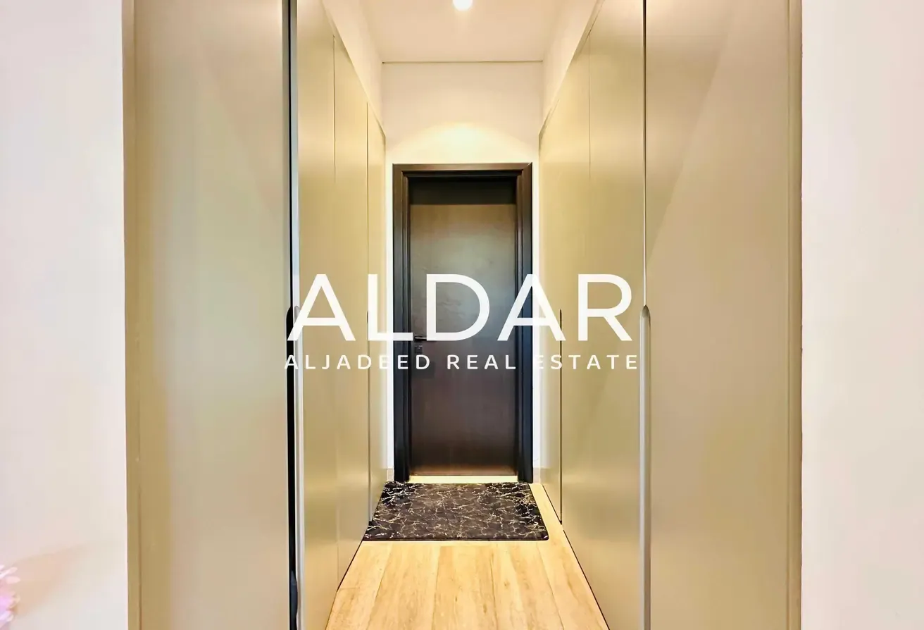 Renovated|Luxury Furnished|Massive Terrace|Vacant