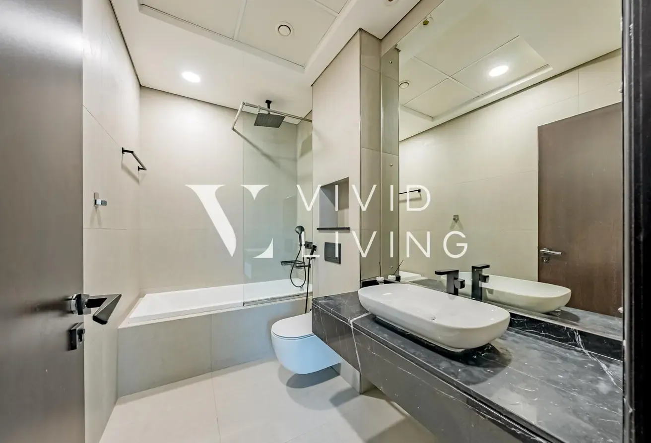 Large Layout | Furnished | Garden