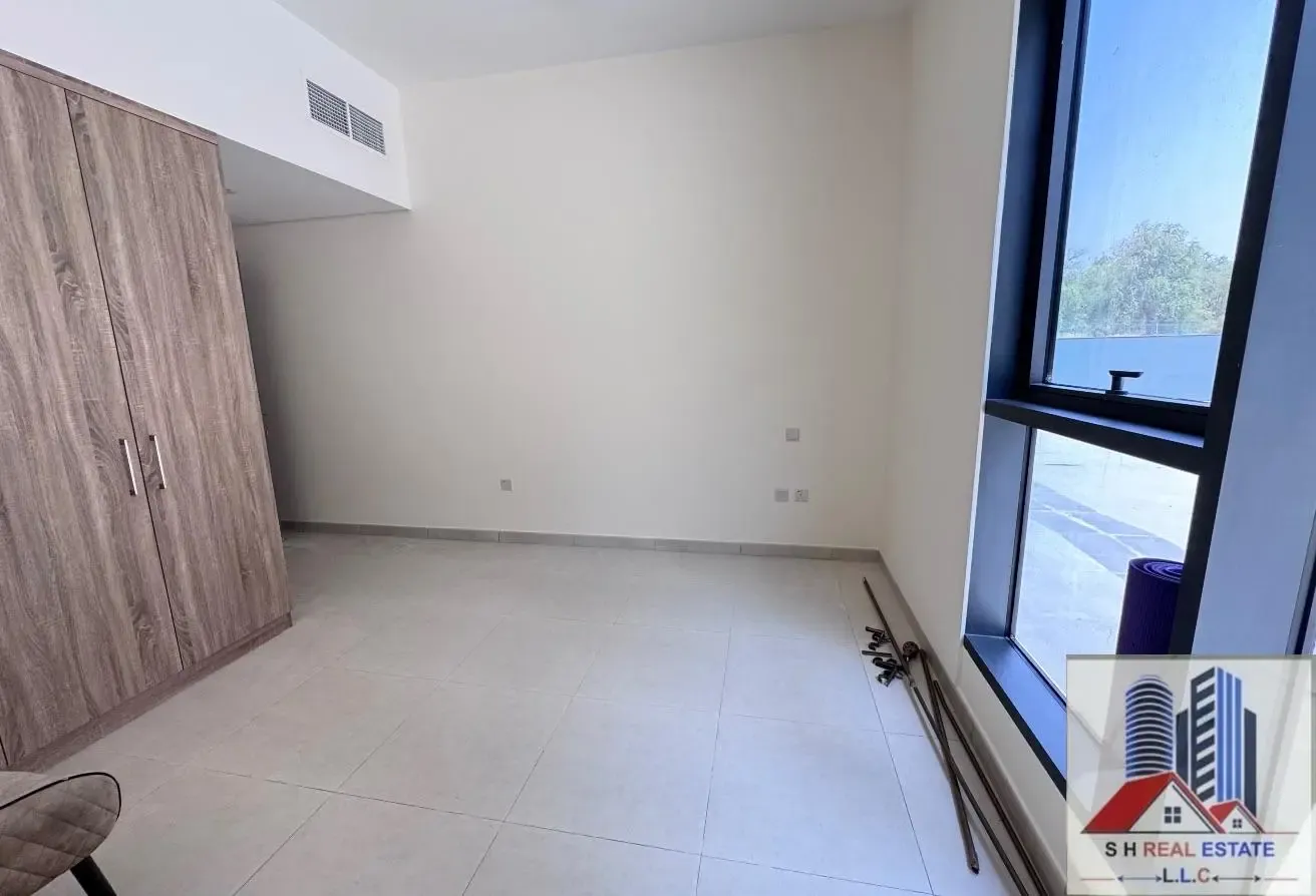 Upgraded 1 BR Apartment in Mirdif with Landmark View