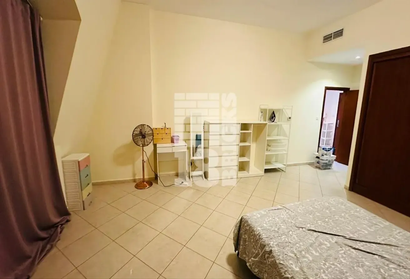 Furnished 1 Bed Large Size With Balcony