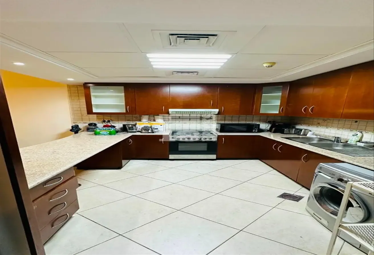 Furnished 1 Bed Large Size With Balcony