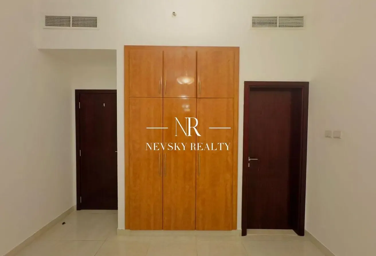 REAL UNIT | ONE BEDROOM | READY TO MOVE | SPACIOUS