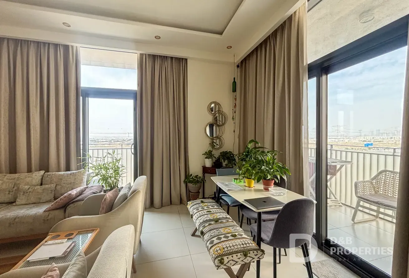 Available Now | Upgraded Unit | Multiple Cheques