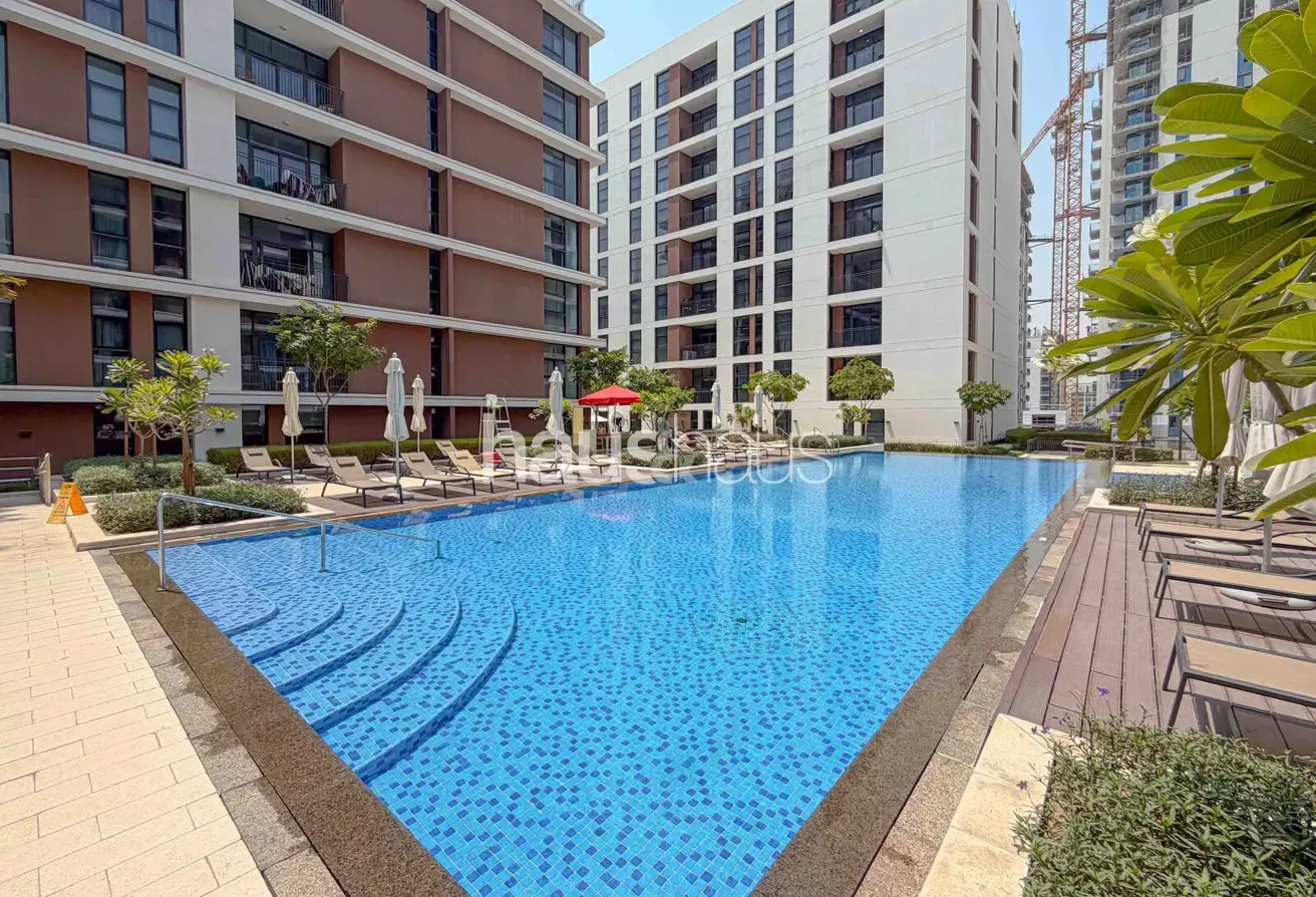 Upgraded | Garden View | Fully Furnished