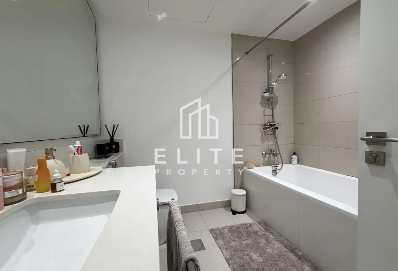 1 Bedroom | Fully Modern Furnished | Large Balcony
