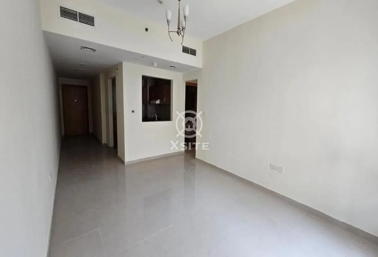 Modern Layout| Community View | Ready to Move