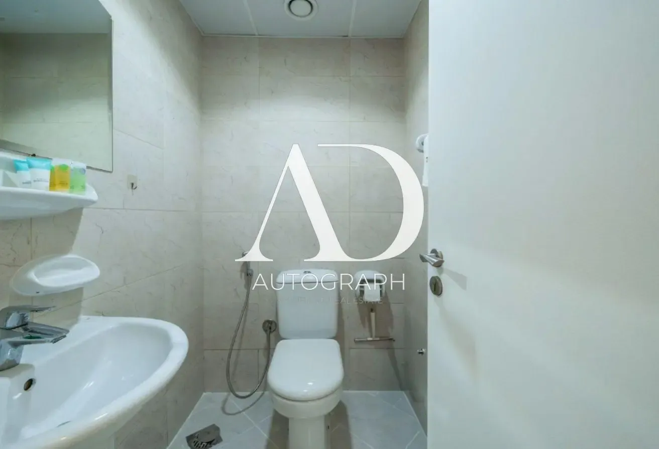 Fully Furnished | Huge Layout | Vacant