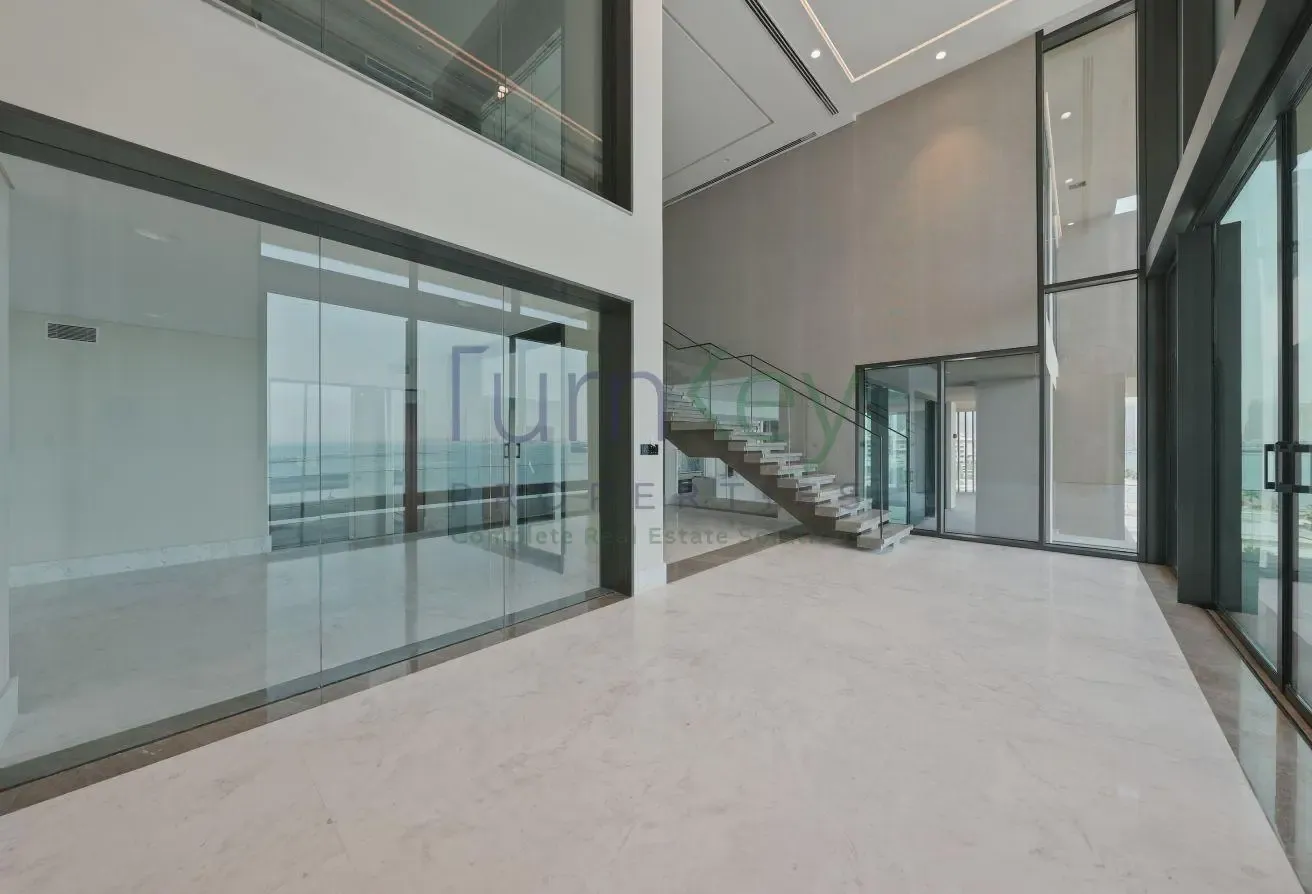 READY TO MOVE I LUXURY DUPLEX WITH PRIVATE POOL