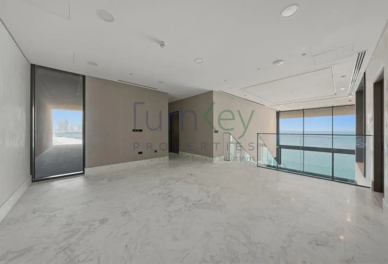 READY TO MOVE I LUXURY DUPLEX WITH PRIVATE POOL