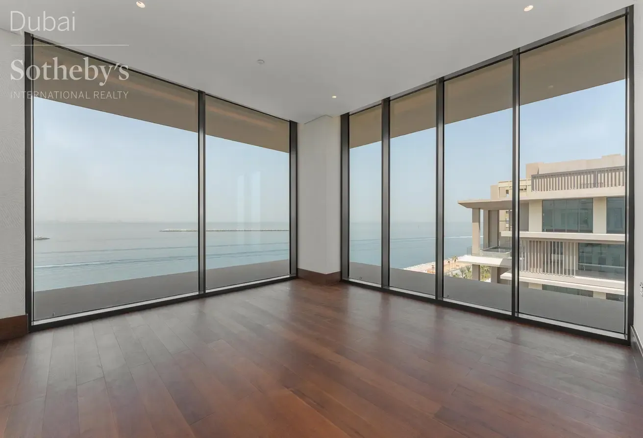 Sky Duplex of Breathtaking Proportions on The Palm