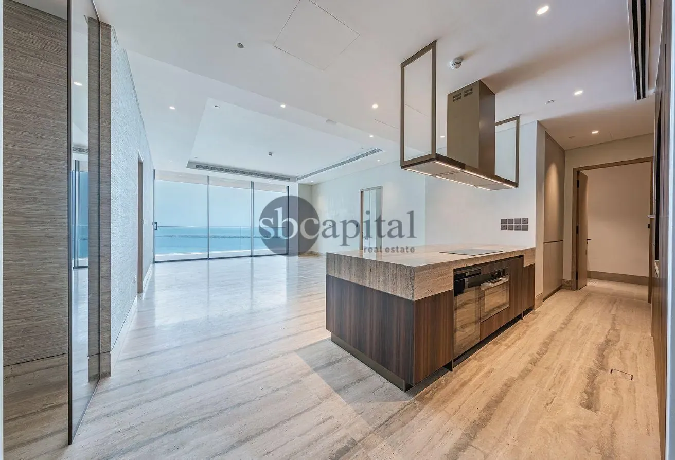 LUXURY LIVING | 2BR-APARTMENT | BEACH FRONT |
