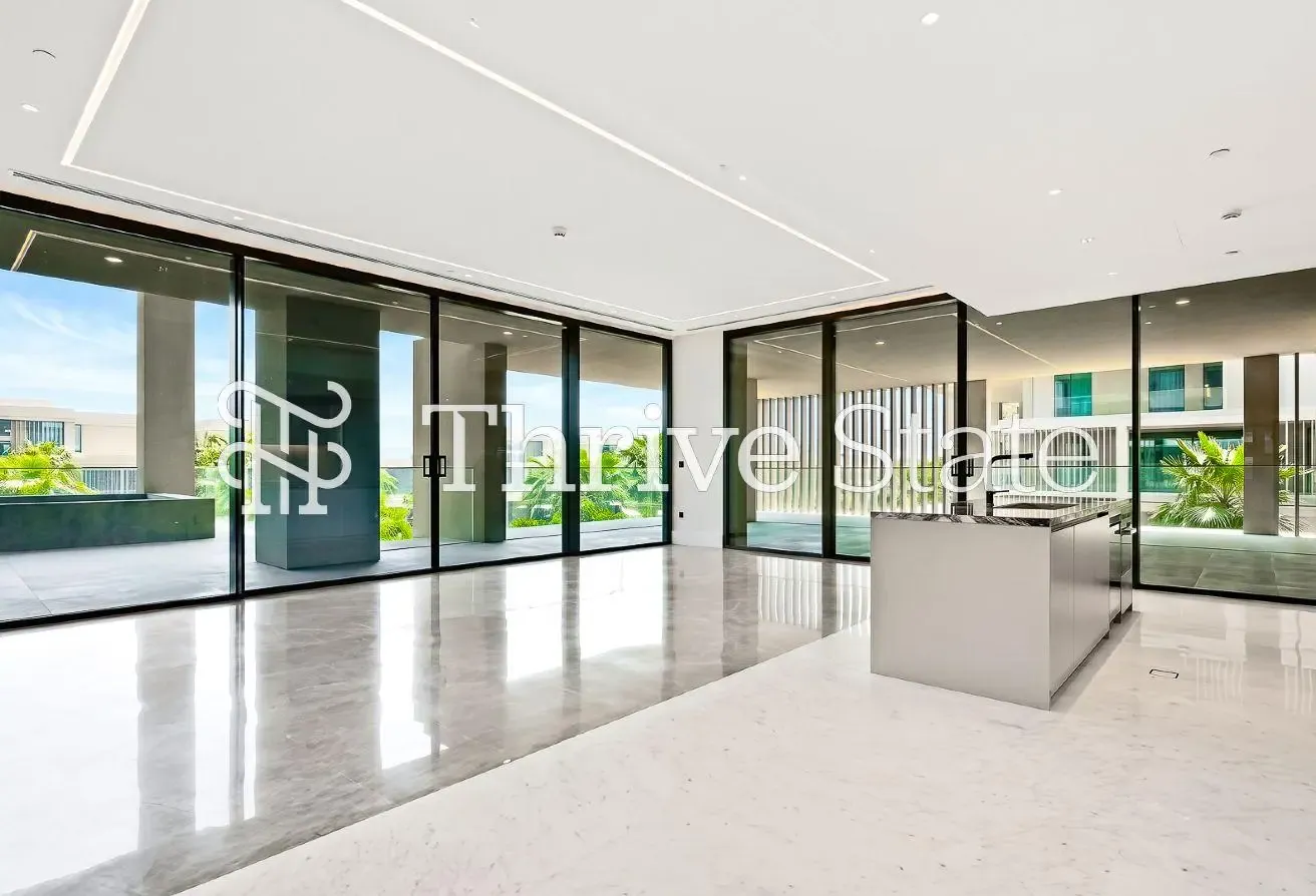 Sky Villa Duplex | Private Pool | Keys in Hand